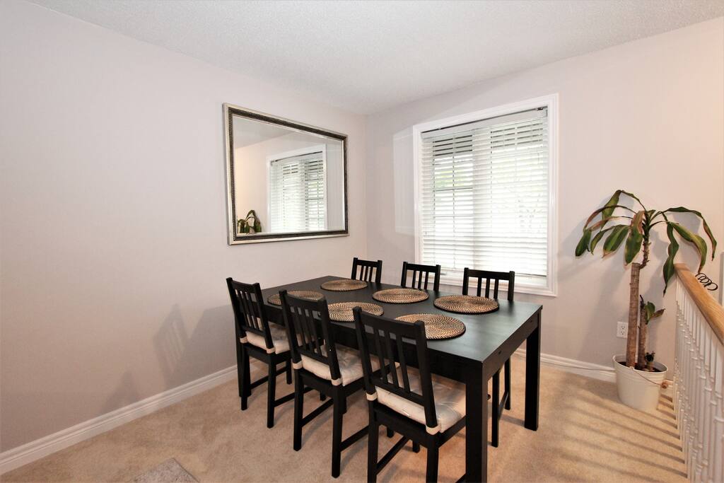 Dinning Room Table