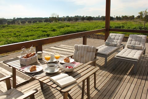 Anúncio popular: Lovely Wood Cottage at Natural Park em Quelfes