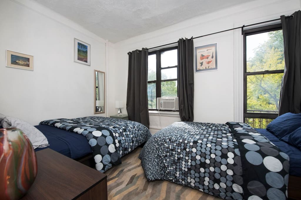 Bedroom over looking central park!!!