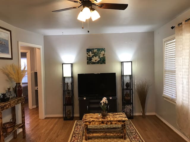 Central of OKC. 2 Beds 1 Bath