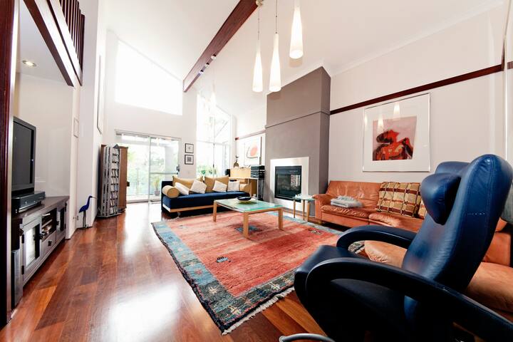 Resort-Style Home gallery image 2