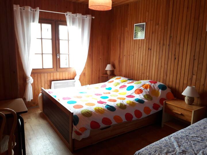 Bedroom 2 in the house with  4 seats