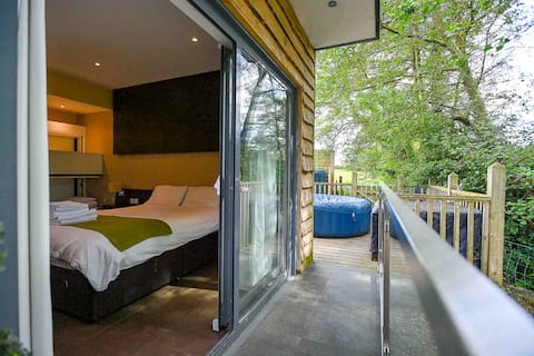 Fairy Glen Lavendar Cabin