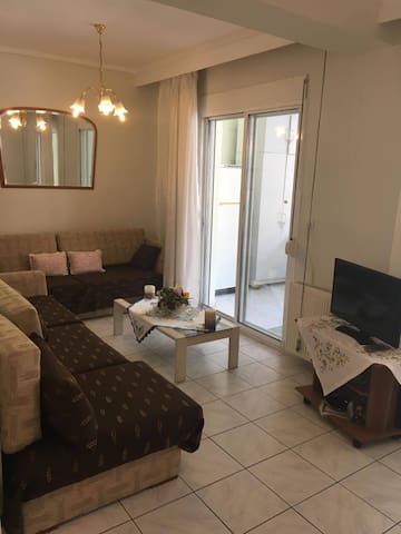 Airbnb Pylaia Vacation Rentals Places To Stay Greece