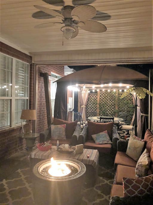 Fire Pit, Grill, and Dining
