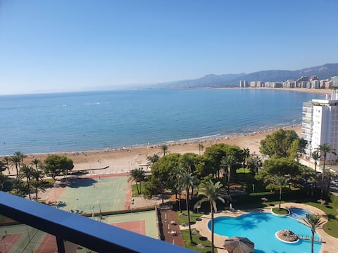 Successful Airbnb property: Spectacular apartment with deluxe views. in Cullera