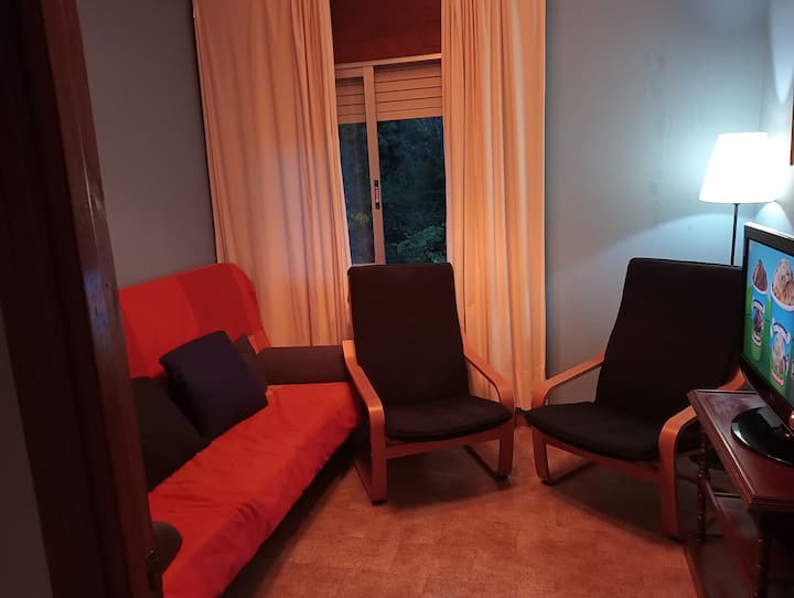 Casa Rural Junto Al Río Con Jardín Privado - Quiroga