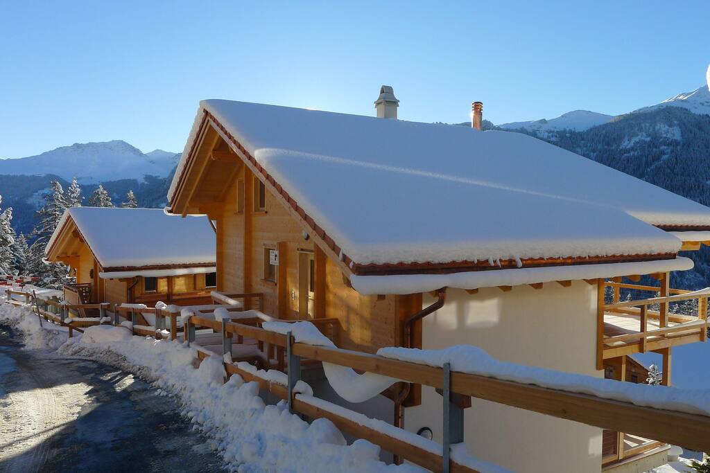 Chalet im Winter