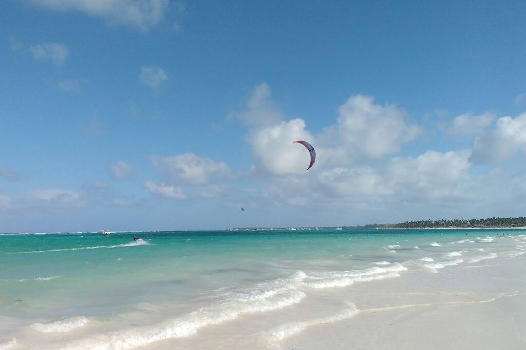 Los corales Beach