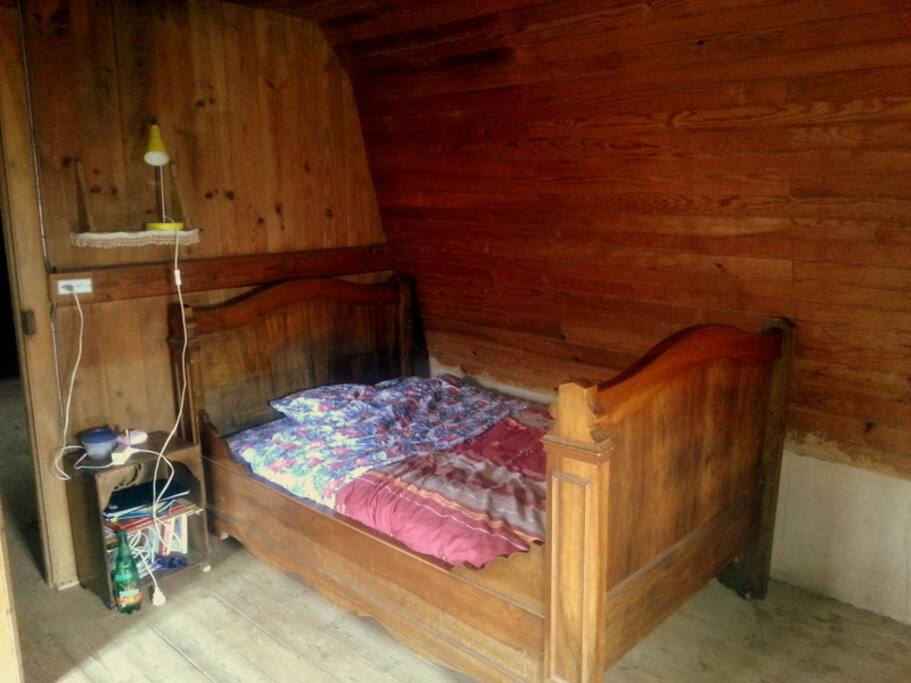 une des chambre disponible