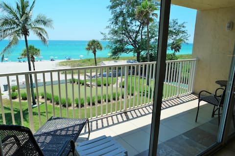 Best views of the beach from your balcony Unit 301
