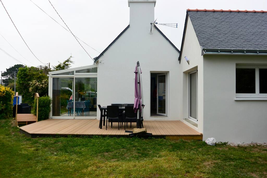 La maison et sa terrasse