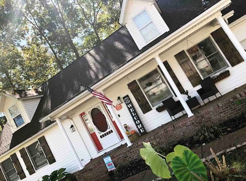 Chapel Hill Vacation Rentals Homes Tennessee United States Airbnb