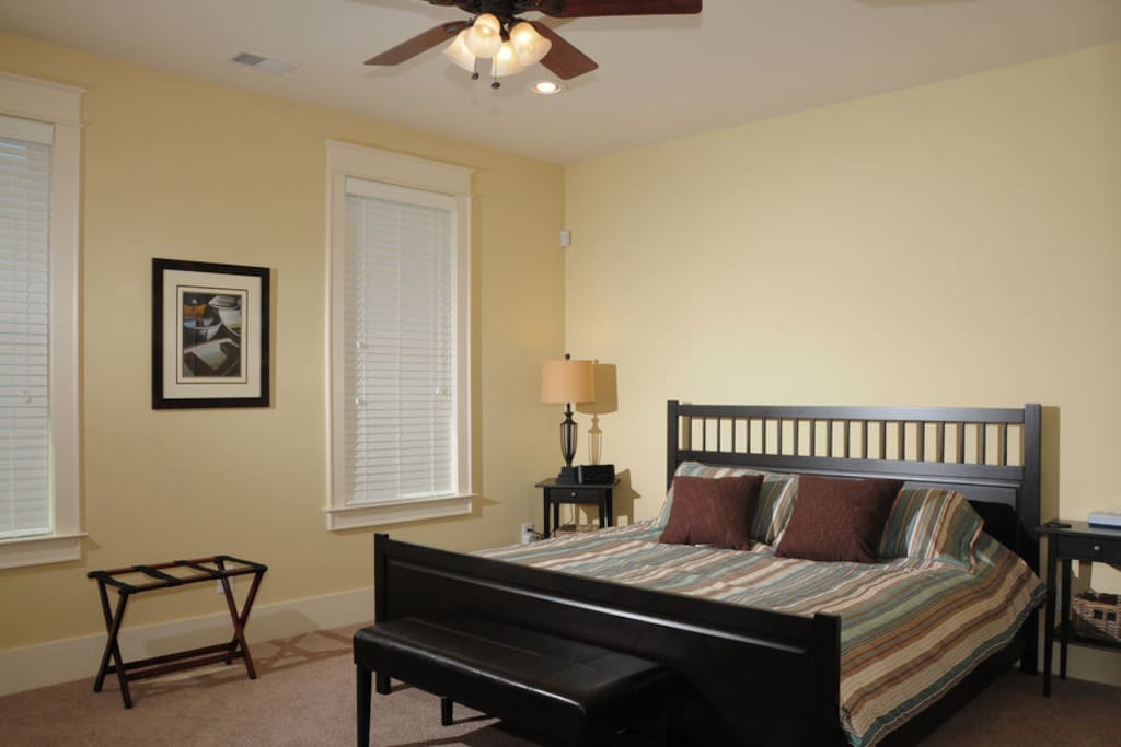 Master bedroom with king bed with brand new mattress