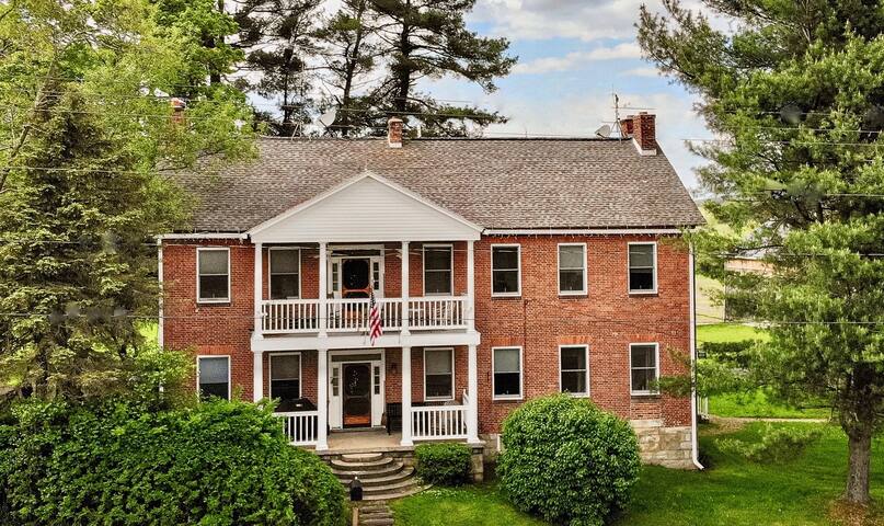 Airbnb Somerset Vacation Rentals Places To Stay