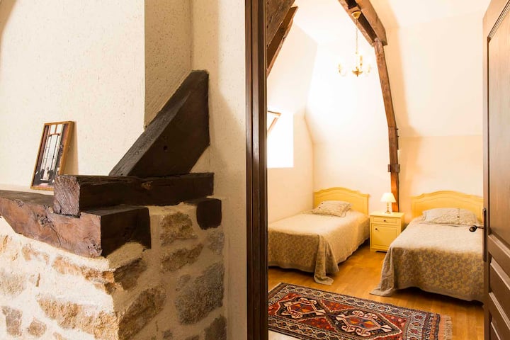 Moja ya vyumba 3 vya kulala