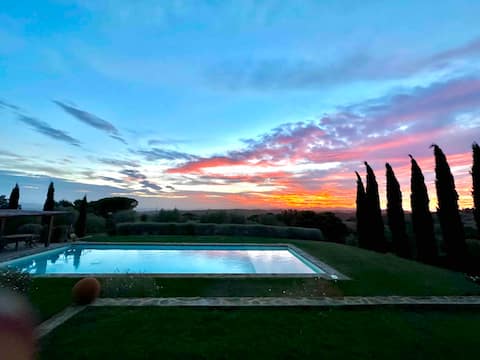 Bel Casale with sea view and the mediaeval village