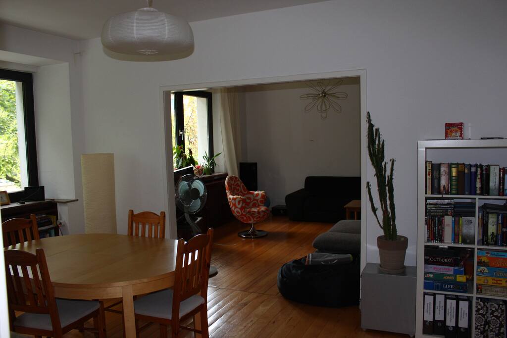 Wohn- & Speisezimmer