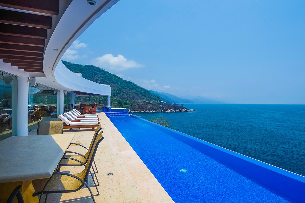 Alquileres vacacionales y villas de lujo en Puerto Vallarta | Airbnb Luxe |  Luxury Retreats