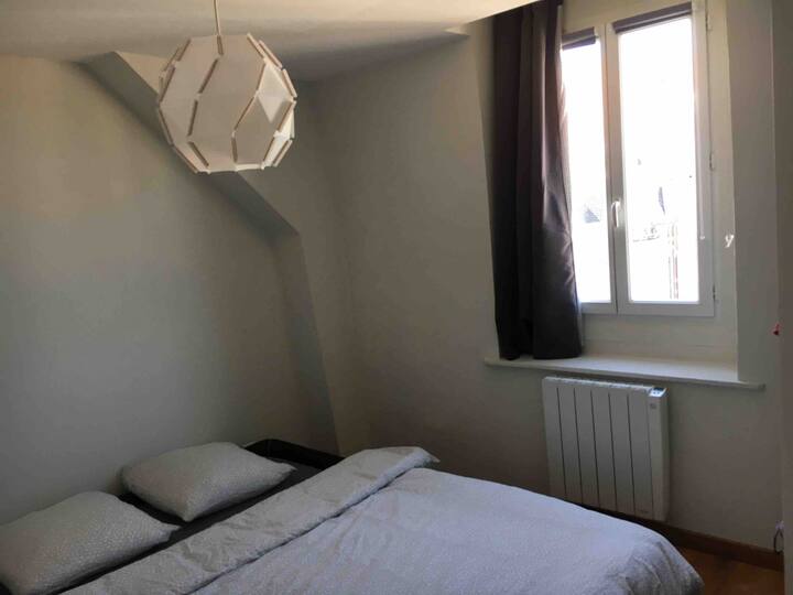 ห้องนอนใหญ่ 