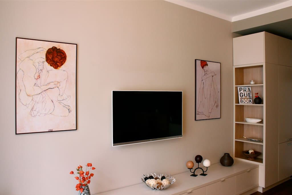Cosy livingroom - you are welcome to use our candles to feel like at home