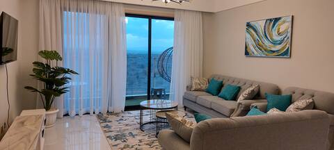Scenic Apartment overlooking the National Park.