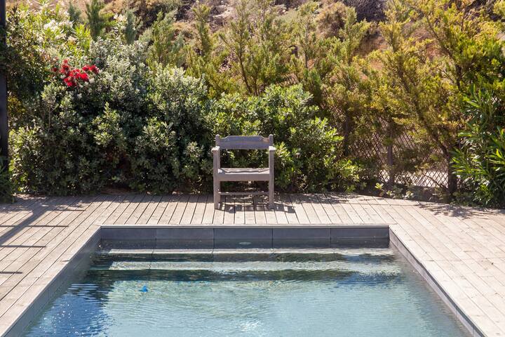 Cretan villa unique view of the sea gallery image 2