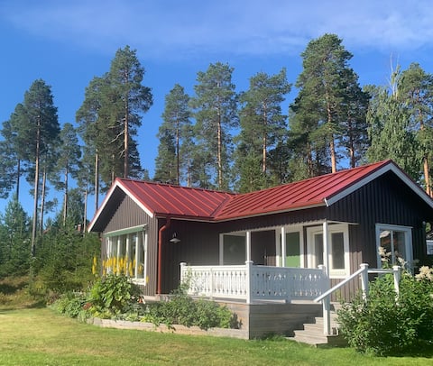 Guest house with A/C, separate bedroom, sea view