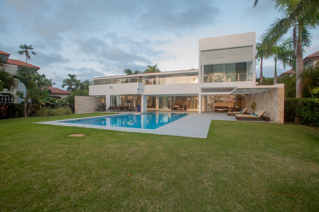 Private swimming pool