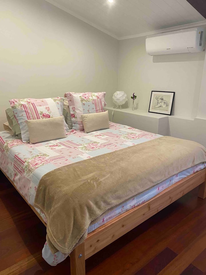 Queen bedroom