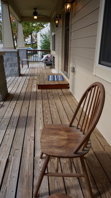 Great front porch to relax on.