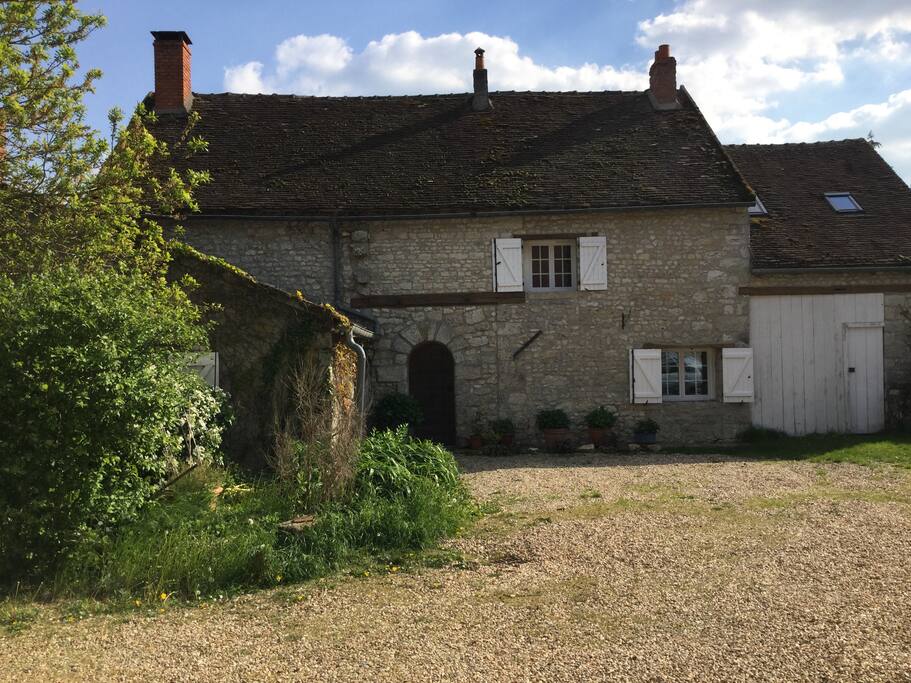 Côté Cour