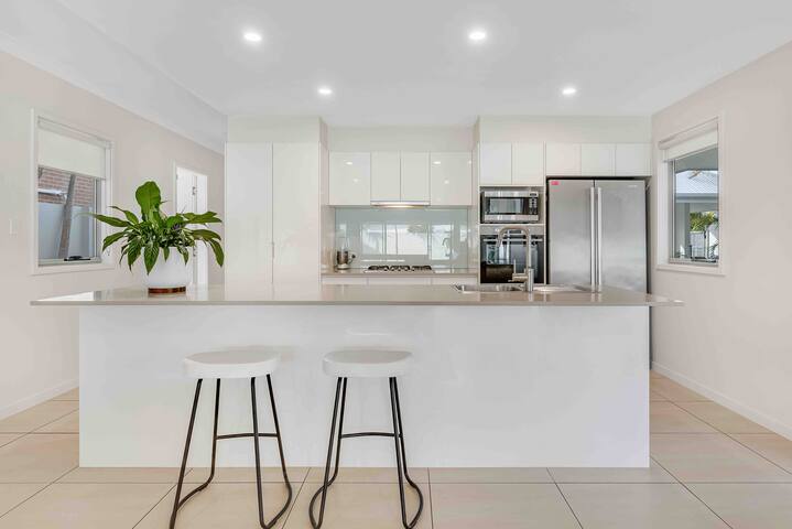 Kingscliff Family Home gallery image 3