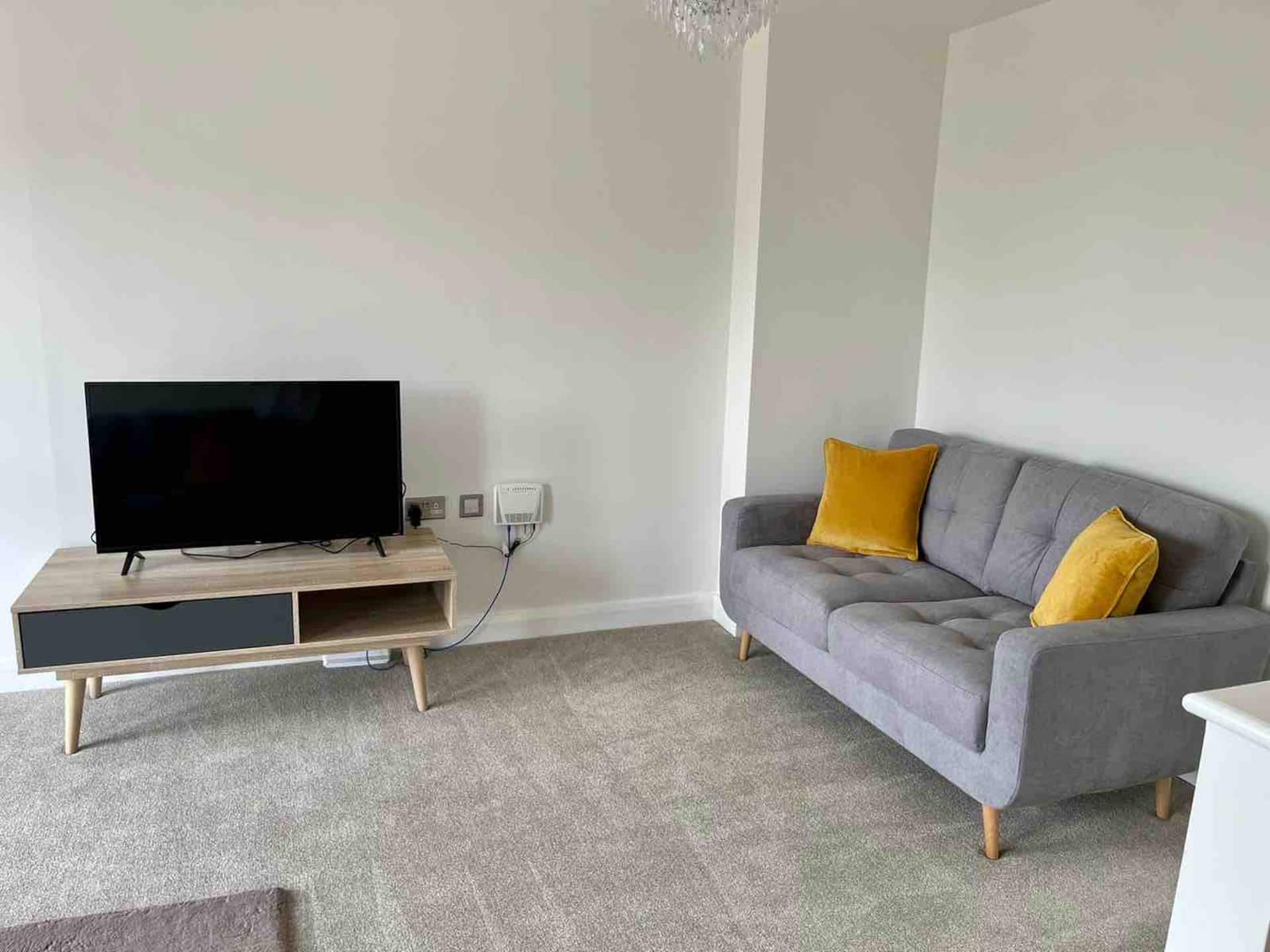 Modern 3 Bed Town House Marina Hull — photo 5