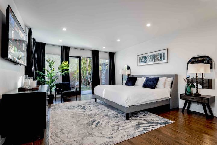 Stylish Casa by Universal|Free Parking+EV Charger gallery image 4