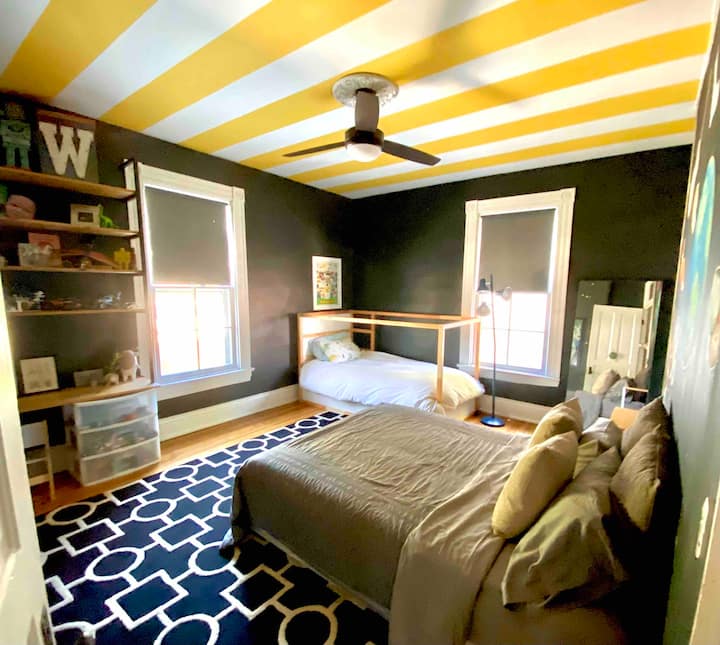 غرفة النوم 2