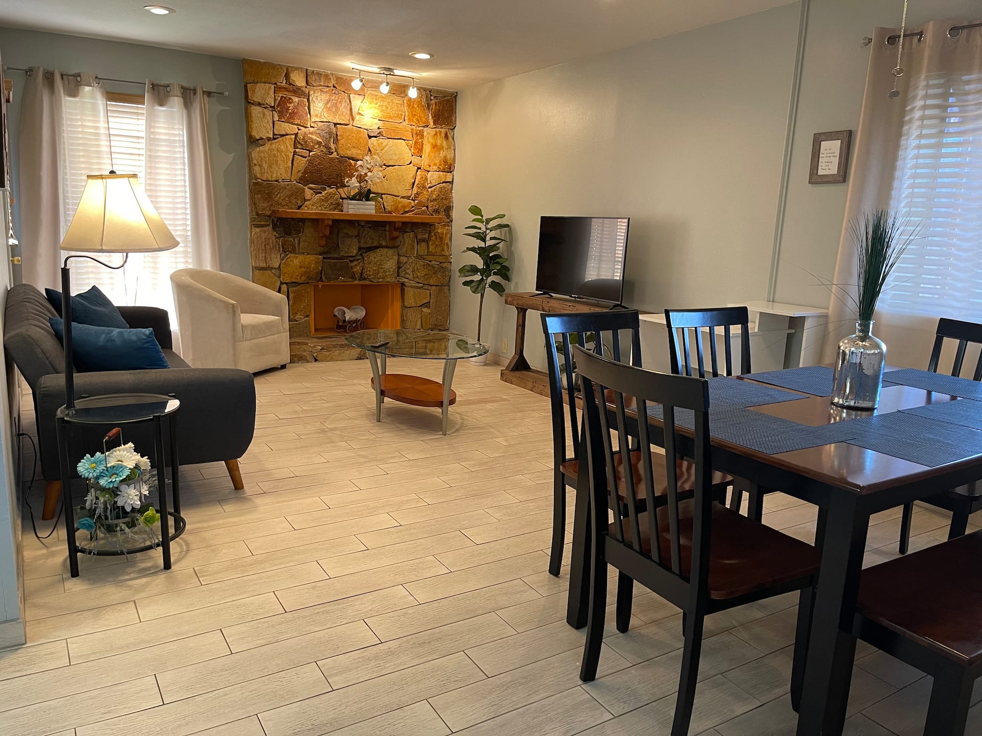 Comfortable Apartment for 5 Exclusive Area New Area