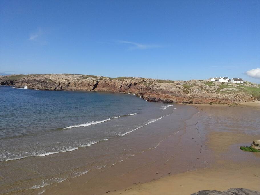 Thatched Cottages On The Seafront Beach Cottages For Rent In