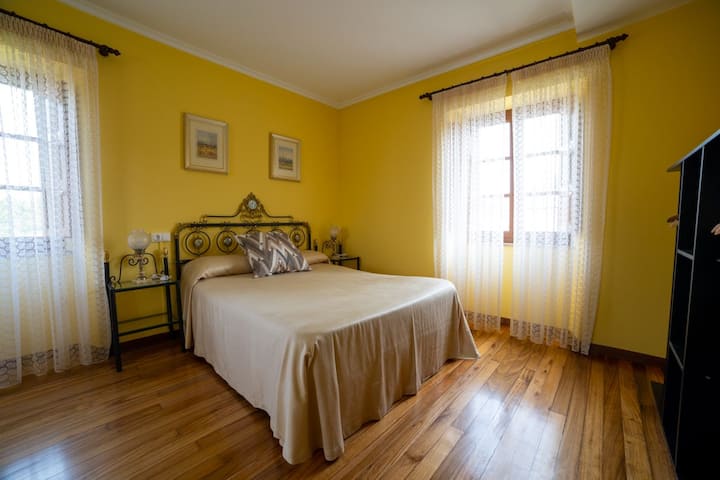 საძინებელი 1