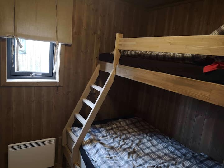 غرفة النوم 2