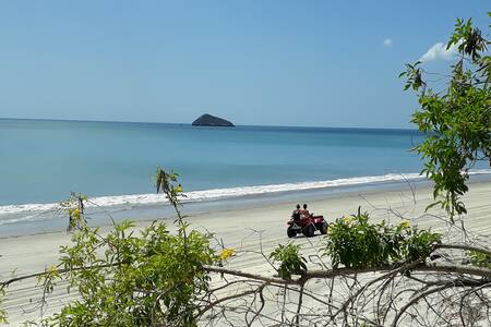 Download 4 chambres condo panama plage de la ville Free