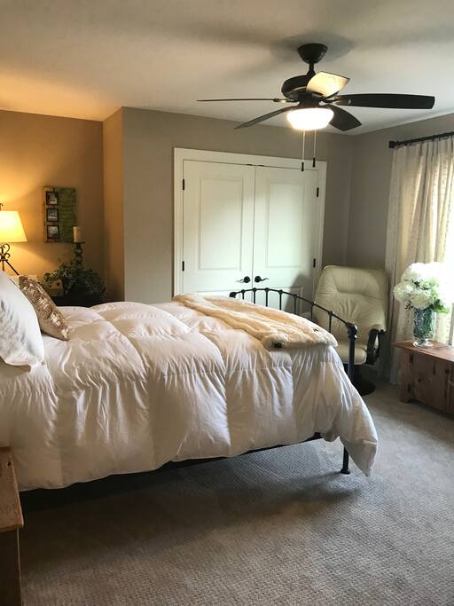 Plenty of closet space ~ natural bright light or not!