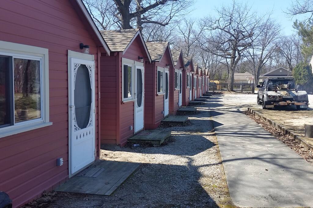 Sheila S Waterfront Cottages 2 Bedroom Cabins For Rent In Wasaga