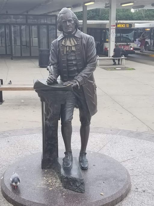 Thomas Jefferson Statue (CTA Jefferson Park Station)
