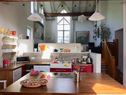 Touchstone - The Artist’s House