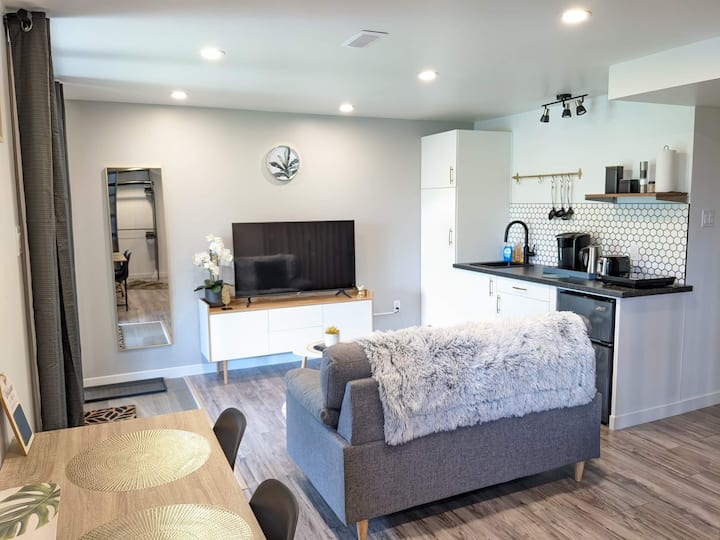 Thurso Vacation Rentals & Homes Quebec, Canada Airbnb