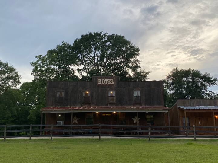 Poplarville Holiday Rentals & Homes Mississippi, United States Airbnb