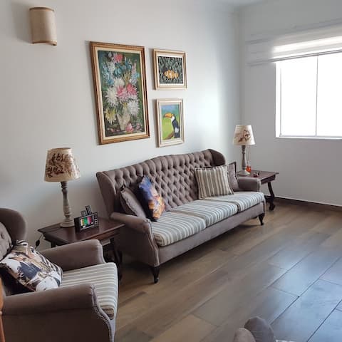 Top Airbnb: The best location in downtown Serra Negra in Serra Negra