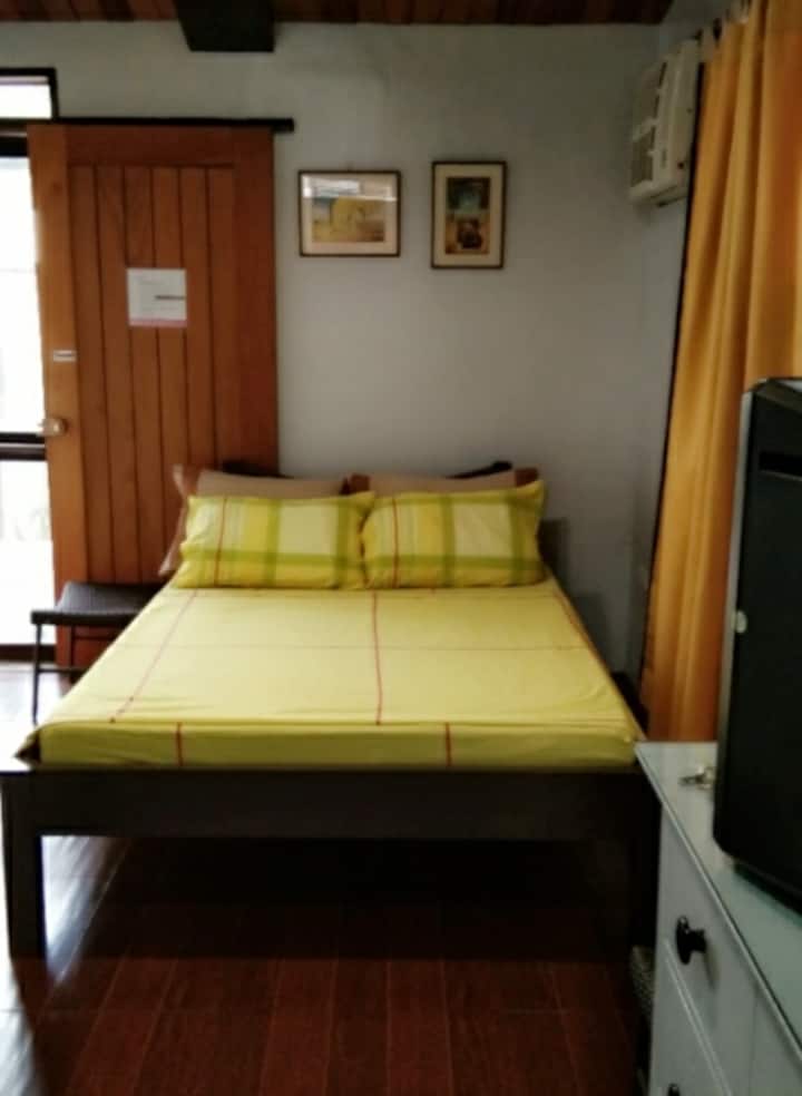 Dreamy loft near SM Trinoma Mall for 2 pax Apartments for Rent in