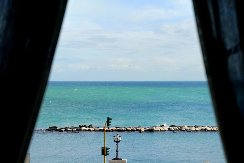 Una finestra sul mare